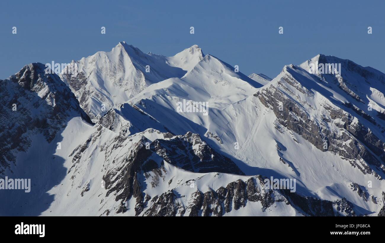 Berge in den Schweizer Alpen Stockfoto