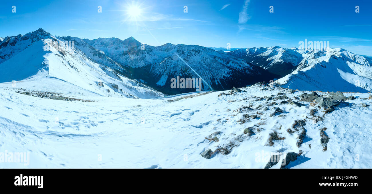 Kasprowy Wierch in der Westlichen Tatra. Winter Panorama. Stockfoto