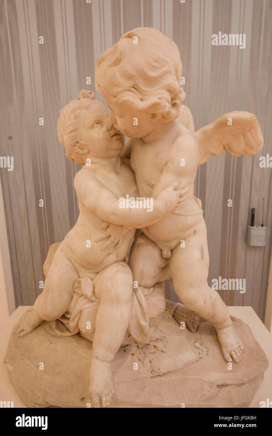 England, London, The Wallace Collection Museum, Marmor Skulptur von Amor und Psyche von Filippo della Valle Stockfoto