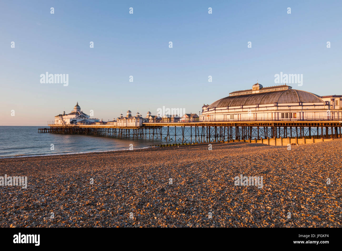 England, East Sussex, Eastbourne, Brighton Pier Stockfoto