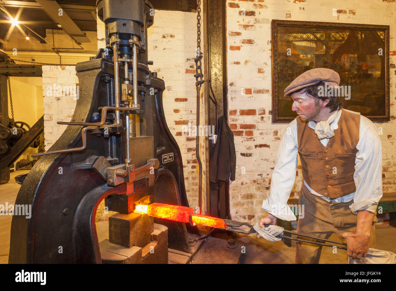 England, Yorkshire, Sheffield, Kelham Insel-Museum, Innenansicht des historischen Stahlindustrie Maschinen Stockfoto