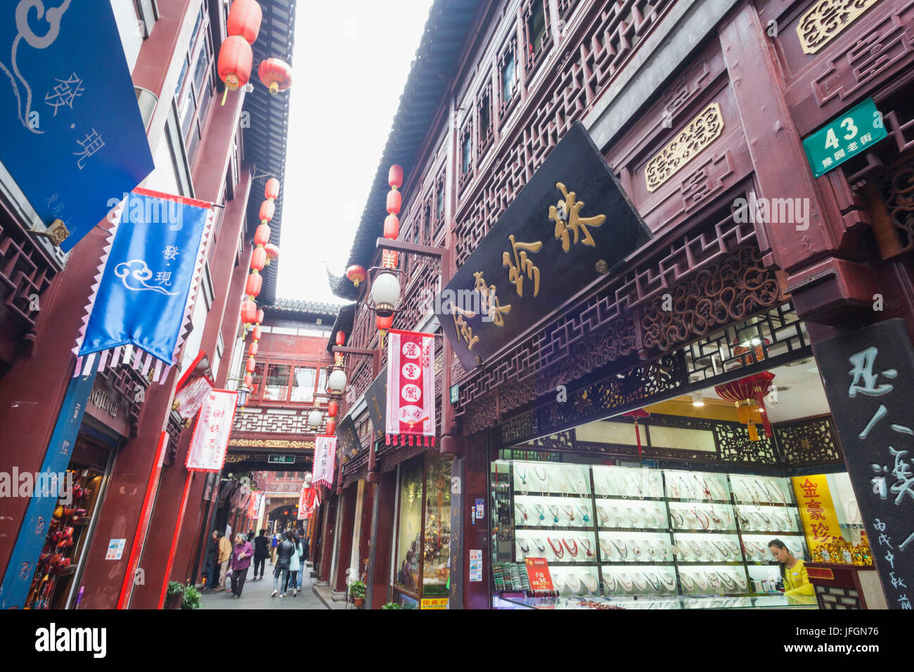 China, Shanghai, Yu-Garten, Geschäfte in Shanghai Old Street Stockfoto