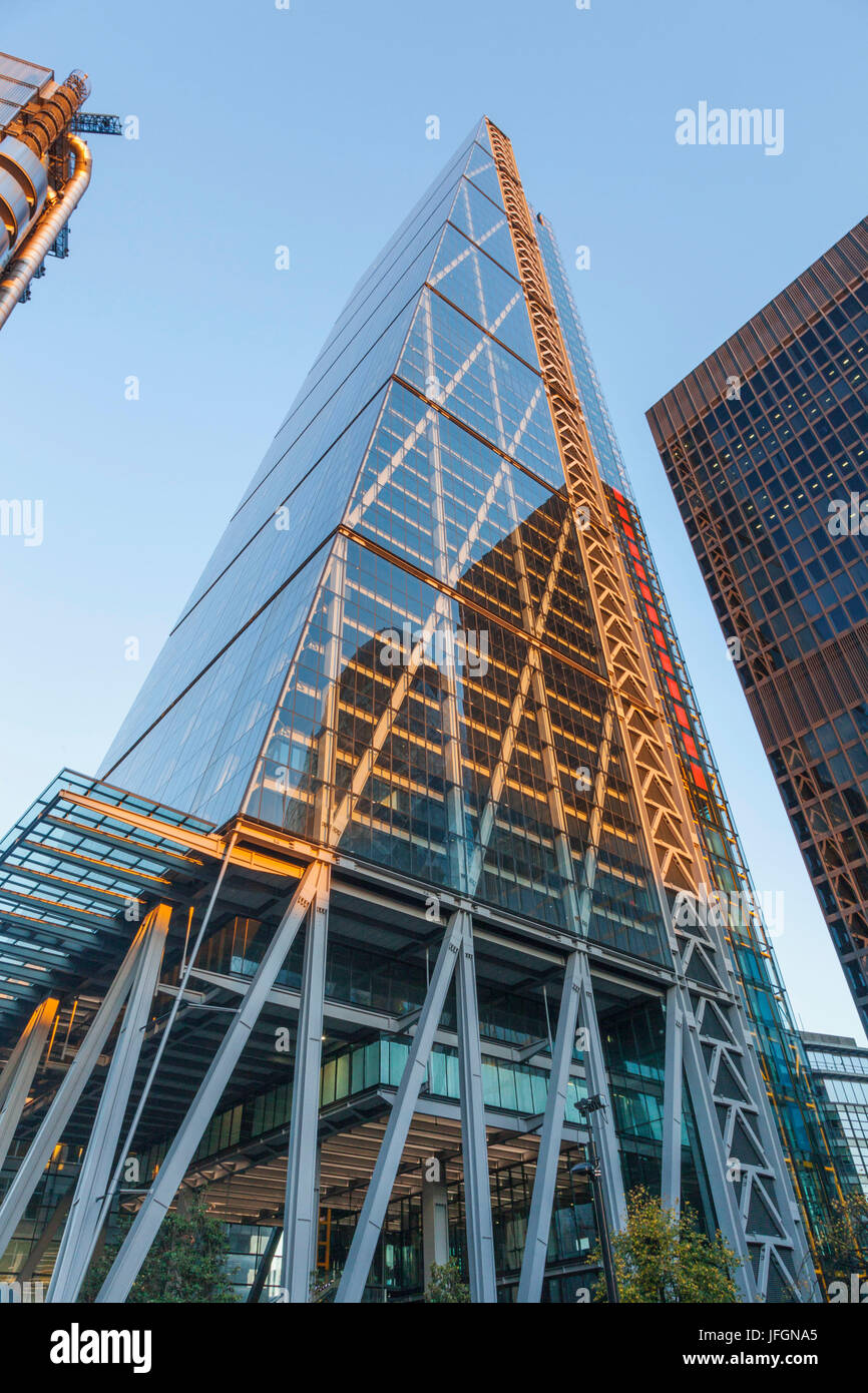 England, London, City of London, Leadenhall Gebäude aka The Cheesegrater, Architekt Richard Rogers Stockfoto