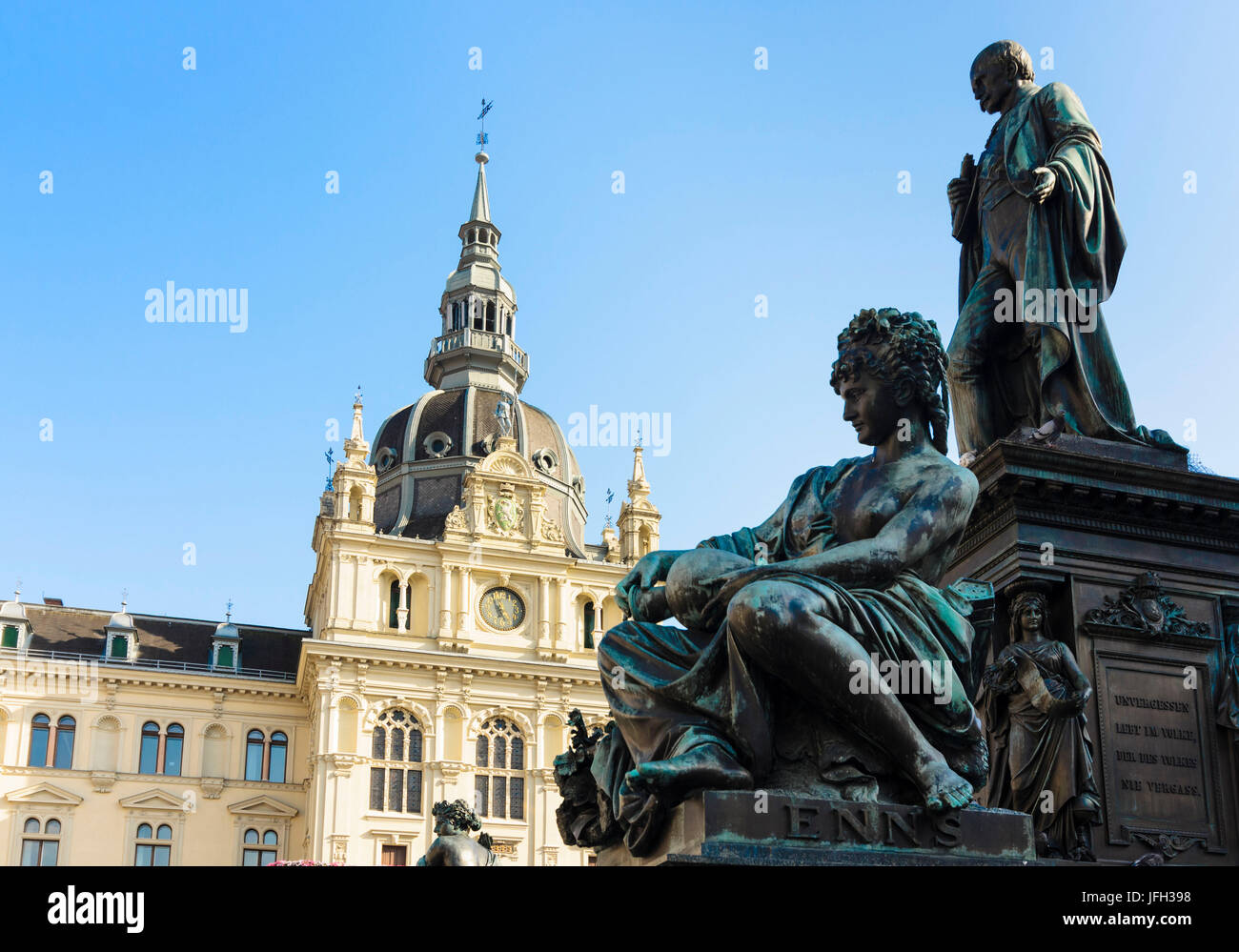 Rathaus und der Erzherzog Johann gut mit der Allegorie des steirischen Flusses Enns, Österreich, Steiermark, Region Graz, Graz Stockfoto