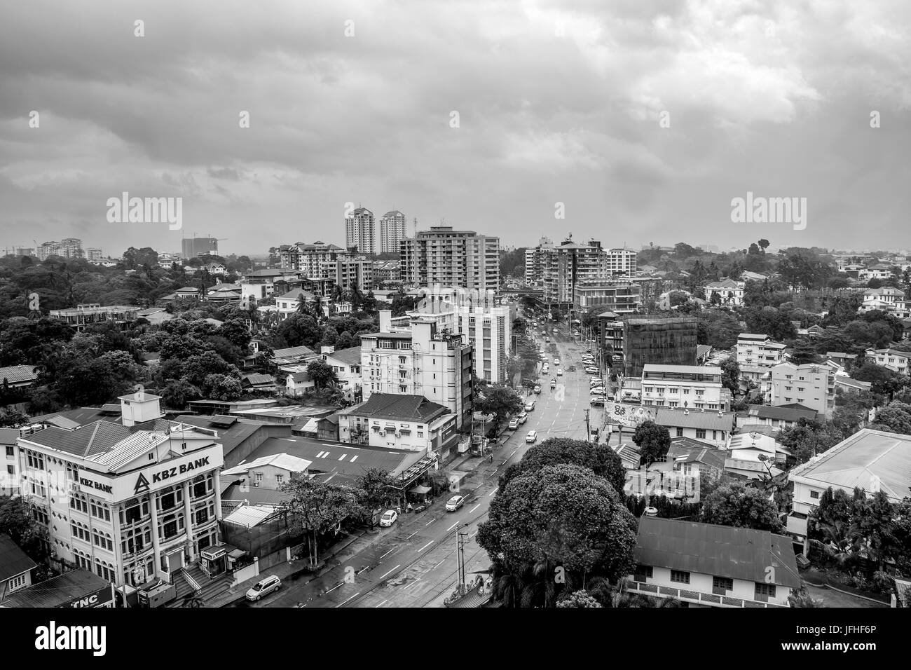 Yangon / Rangun Stadtstraße view Stadtbild von hoch - Übersicht - Myanmar /Burma Besuch Stockfoto