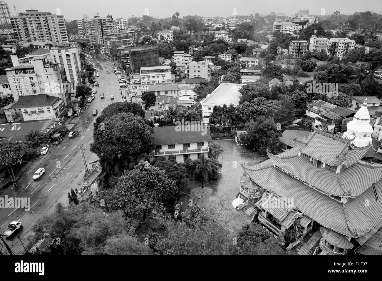 Yangon / Rangun Stadtstraße view Stadtbild von hoch - Übersicht - Myanmar /Burma Besuch Stockfoto