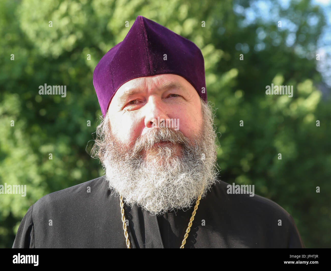 Boris Ustimenko Erzpriester der russisch-orthodoxen Kirche in Magdeburg. Stockfoto