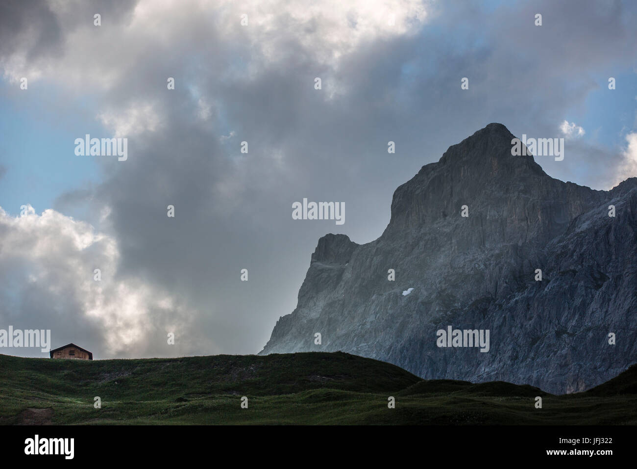 Abendstimmung in St. Antönien im Kanton Graubünden Stockfoto