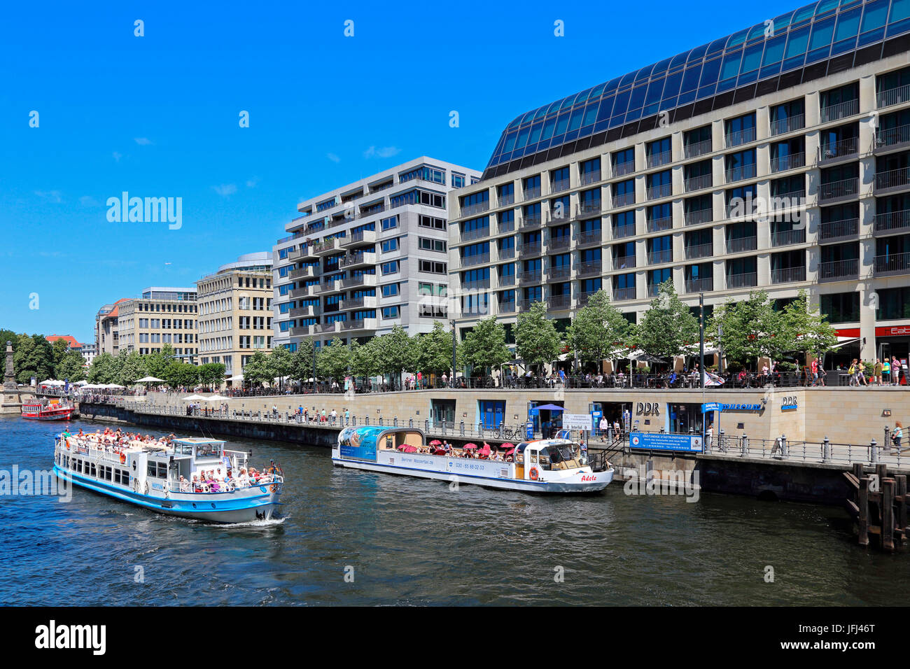 Berlin Spree Dom Aquaree Stockfoto