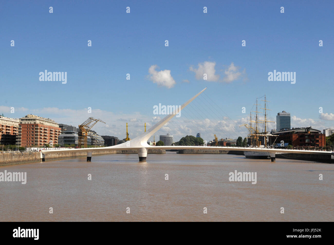 Südamerika, Argentinien, Buenos Aires, Teil der Stadt von Puerto Madero, Frauen Brücke Puente De La Mujer von Santiago Calatrava Stockfoto