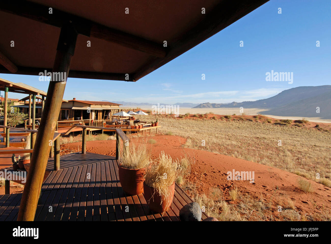Afrika, Namibia, NamibRand Nature Reserve, Wolwedane Dunes Lodge, Stockfoto
