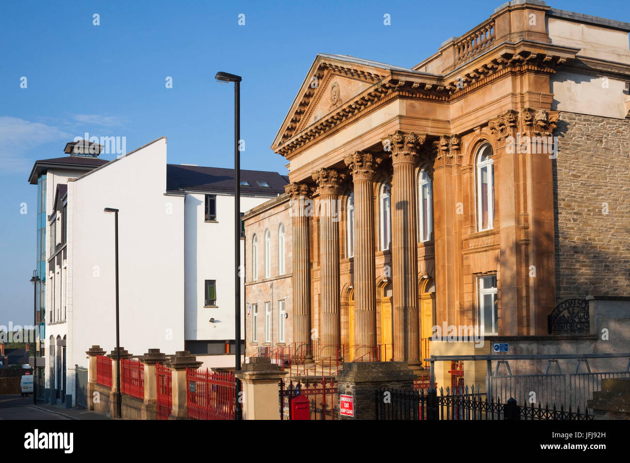 Großbritannien, Nordirland, County Londonderry, Derry, Gebäude Magazine Street Stockfoto
