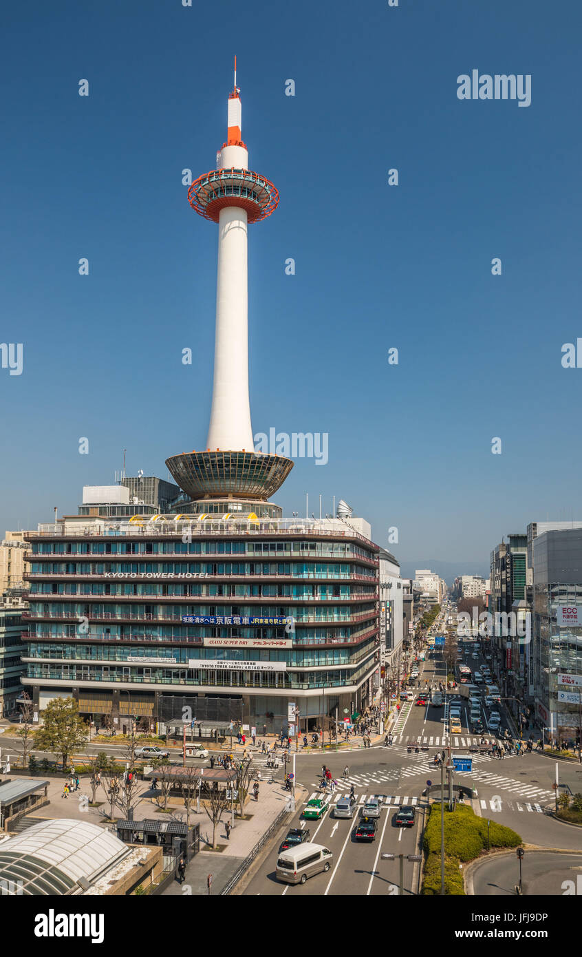 Japan, Stadt Kyoto, Kyoto Tower Stockfoto