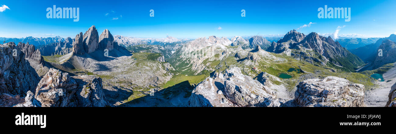 Sexten/Sexten, Blick Dolomiten, Südtirol, Provinz Bozen, Italien, Panorama vom Gipfel des Monte Paterno/Paternkofel Stockfoto