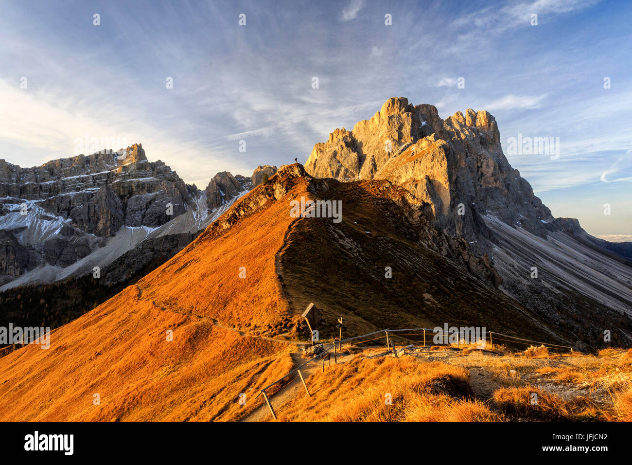 Wanderwege rund um die Gruppe der Forcella De Furcia, Villnösser Tal Dolomiten Süd-Tirol Italien Europa Stockfoto