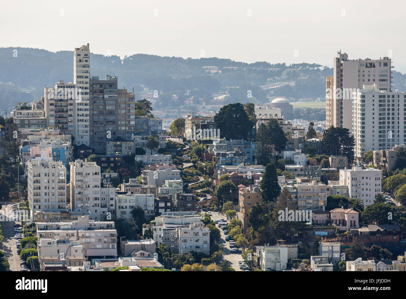 Stadtbild mit Lombard Street, San Francisco, Marin County, Kalifornien, USA Stockfoto