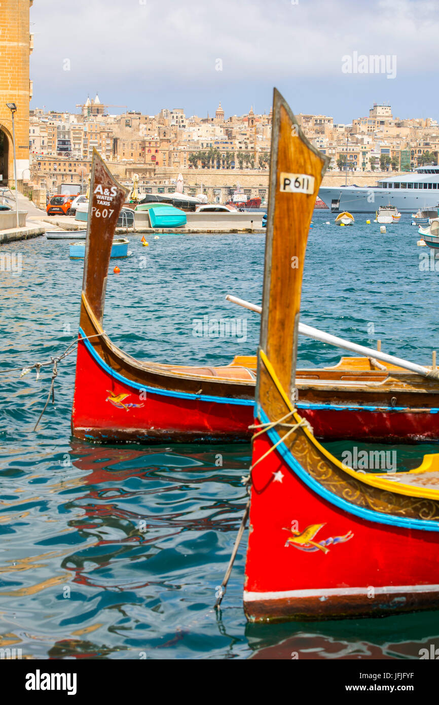 Malta, Valletta, 3-Städte, Grand Harbour, Yachten im Hafen von Birgu, Stockfoto