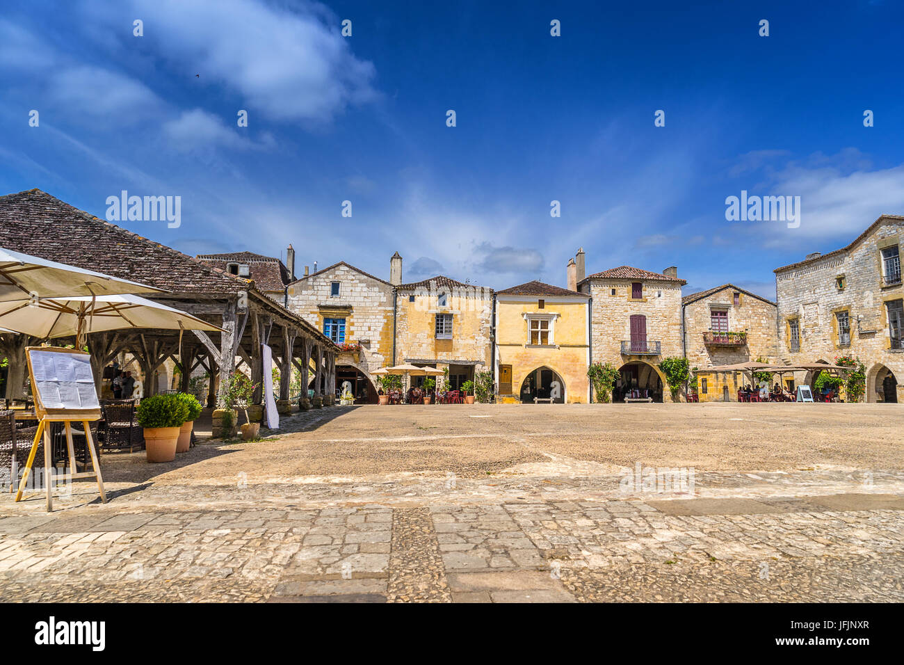 Monpazier in der Dordogne im Südwesten Frankreich Stockfoto