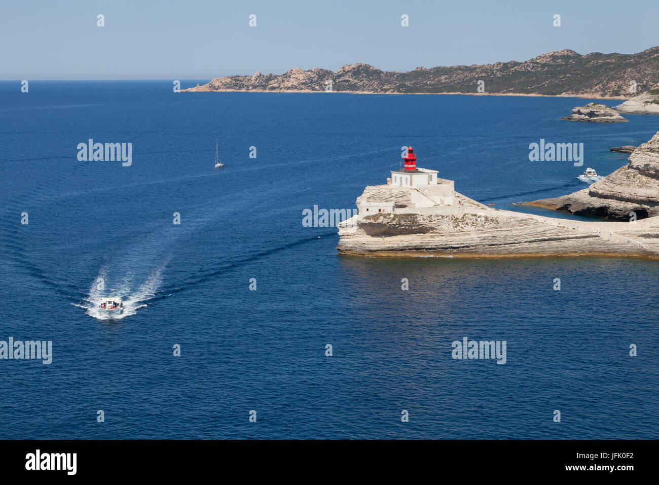 PHARE De La Madonetta. Eingang zum Hafen von Bonifacio. Korsika, Frankreich. Stockfoto