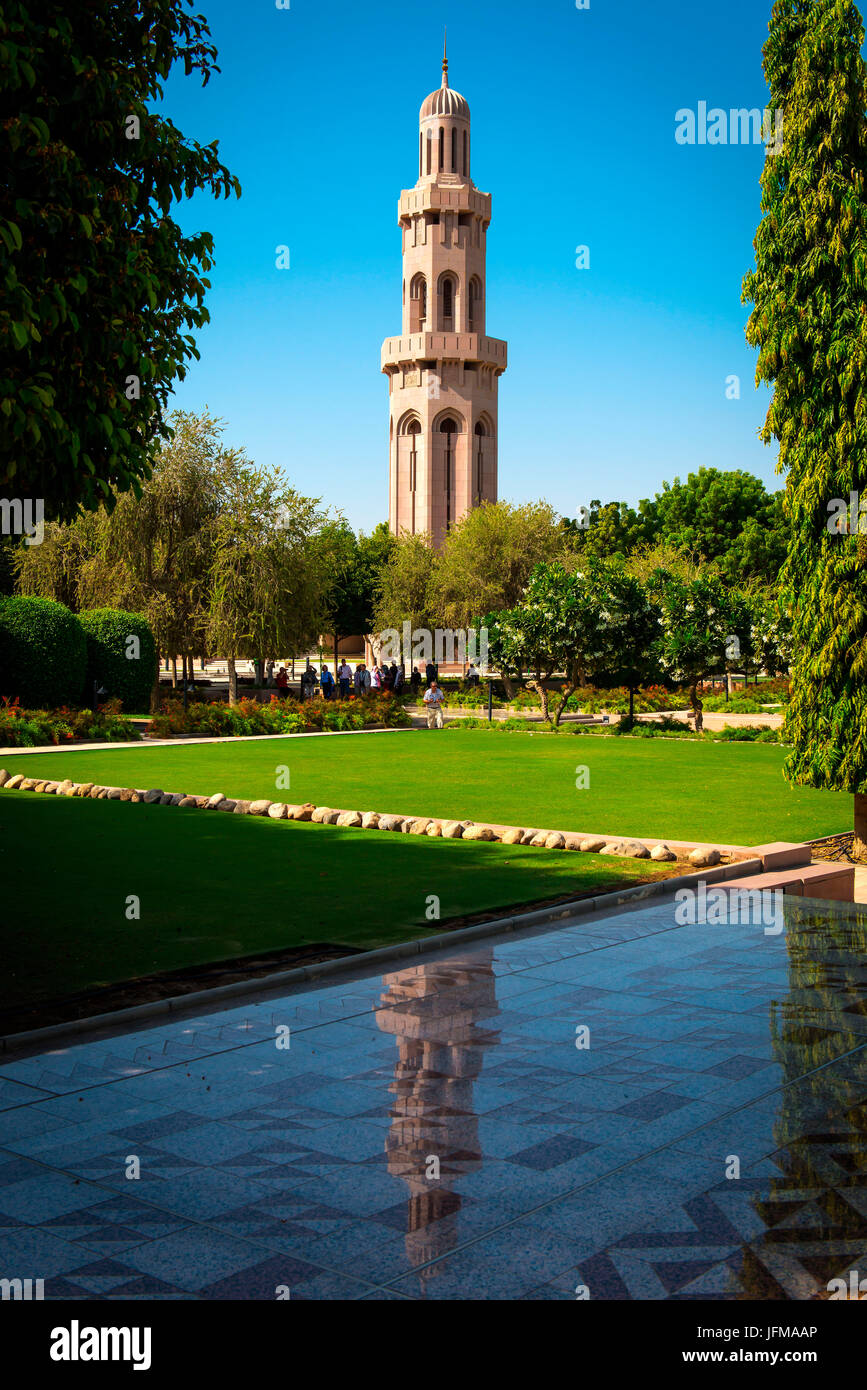 Sultan Qaboos Grand Mosque, Muscat, Sultanat von Oman, Naher Osten, Minarett in der Gran-Moschee, Stockfoto