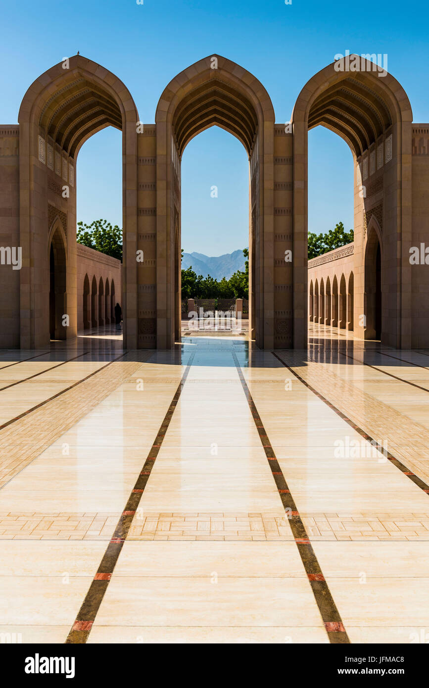 Sultan Qaboos Grand Mosque, Muscat, Sultanat von Oman, Naher Osten, Stockfoto