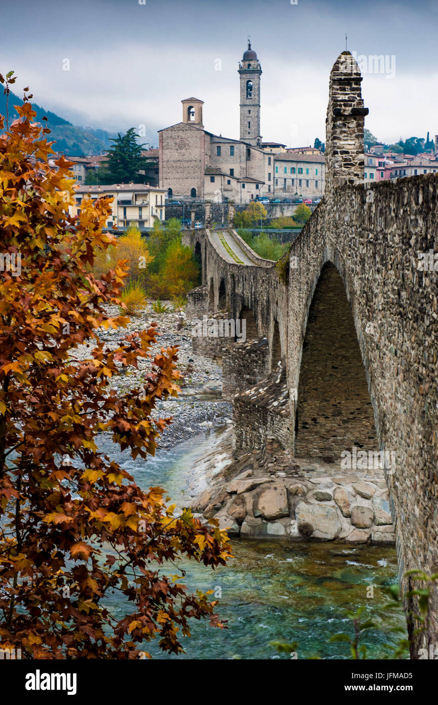 Bobbio, Trebbia-Tal, Piacenza, Emilia Romagna, Italien, die kleine Stadt in der Nähe von Trebbia Fluß, Stockfoto