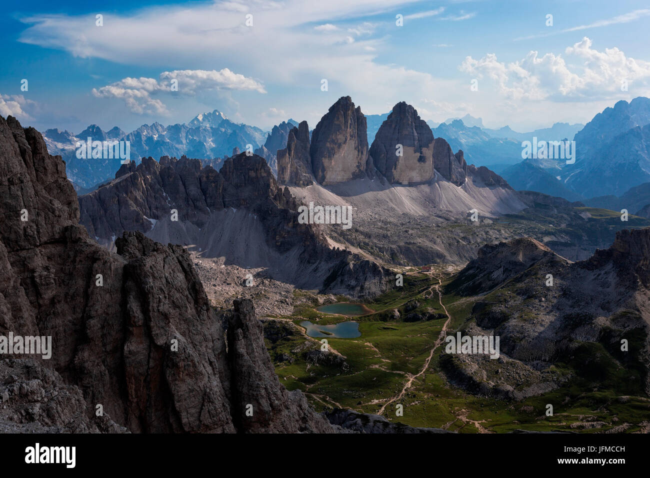 Drei Zinnen/Tre Cime di Lavaredo aus Crodon di San Candido, Sextner Dolomiten-Dolomiti di Sesto, Südtirol, Italien, Stockfoto