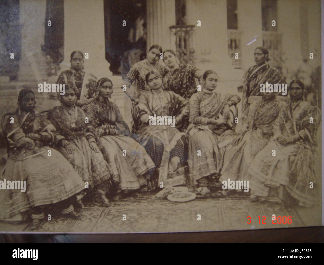 Eine Gruppe von tanzen Mädchen eine Postkarte Foto Ende 1800 s Stockfoto