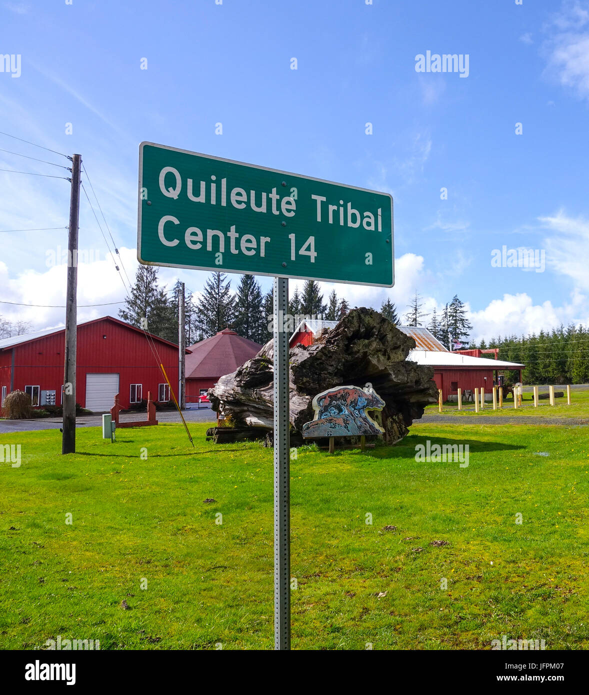 Straßenschild Quileute Stammes Center Stockfoto