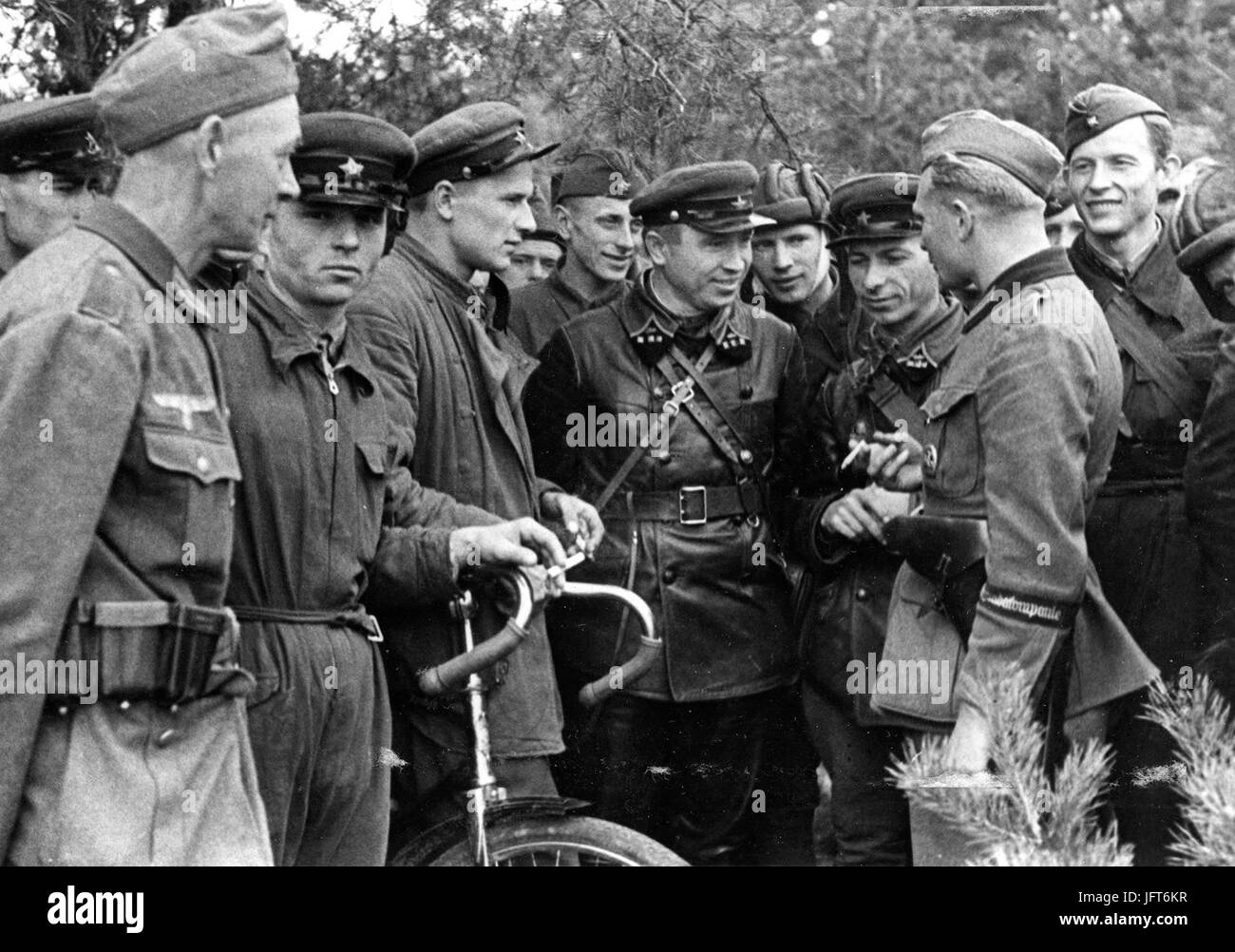 D0A1D183D181D182D180D18DD187D0B0 D0BDD0B5D0BCD186D0B0D19E D196 D0B1D0B0D0BBD18CD188D0B0D0B2D196D0BAD0BED19E D0BFD0B0D0B4 D094D0B0D0B1D183D187D18BD 0041 Stockfoto