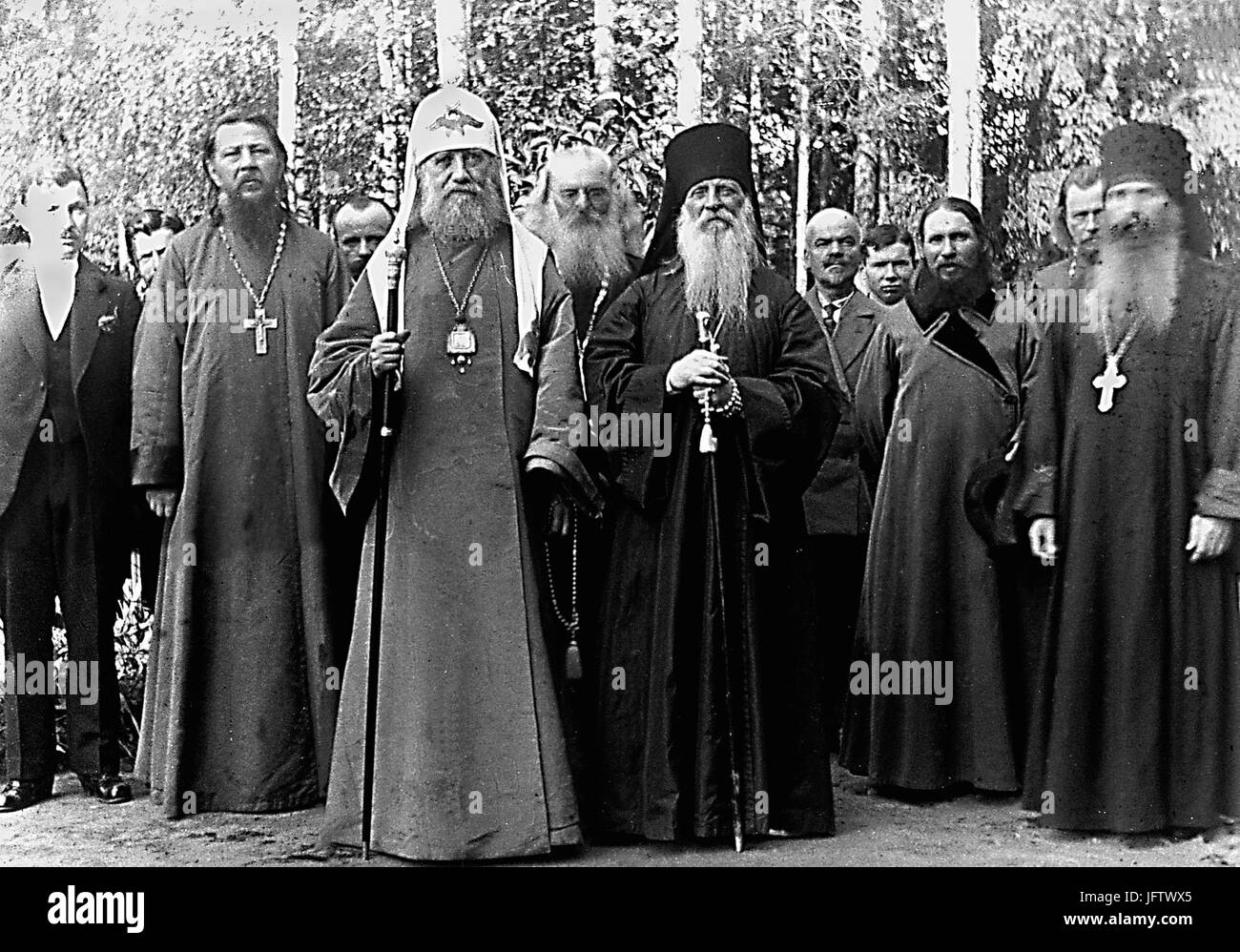 D09FD0B0D182D180D0B8D0B0D180D185 D0A2D0B8D185D0BED0BD D183 D091D0BED0B3D0BED0BBD18ED0B1D0BED0B2D181D0BAD0BED0B9 D186D0B5D180D0BAD0B2D0B8 D0B2 D09F 0076 Stockfoto