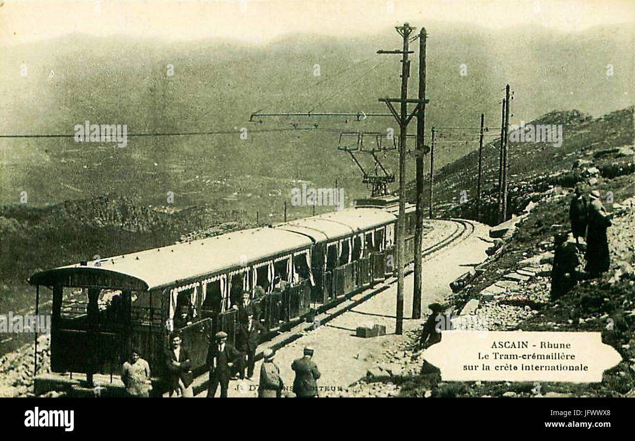 Chemin De Fer De La Rhune Zug crémaillère Stockfoto