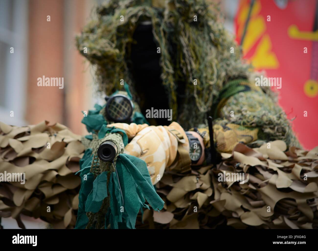 Scharfschützenausstellung am Armed Forces Day 2017 im Stadtzentrum von Banbury Stockfoto