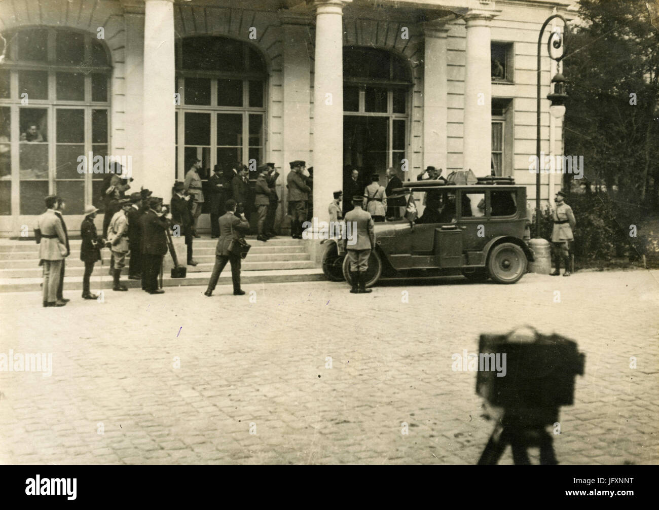 Polnischer Präsident der Minister Ignace J. Paderewski kommt in Versailles der Friedensvertrag nach WW1, Frankreich Stockfoto
