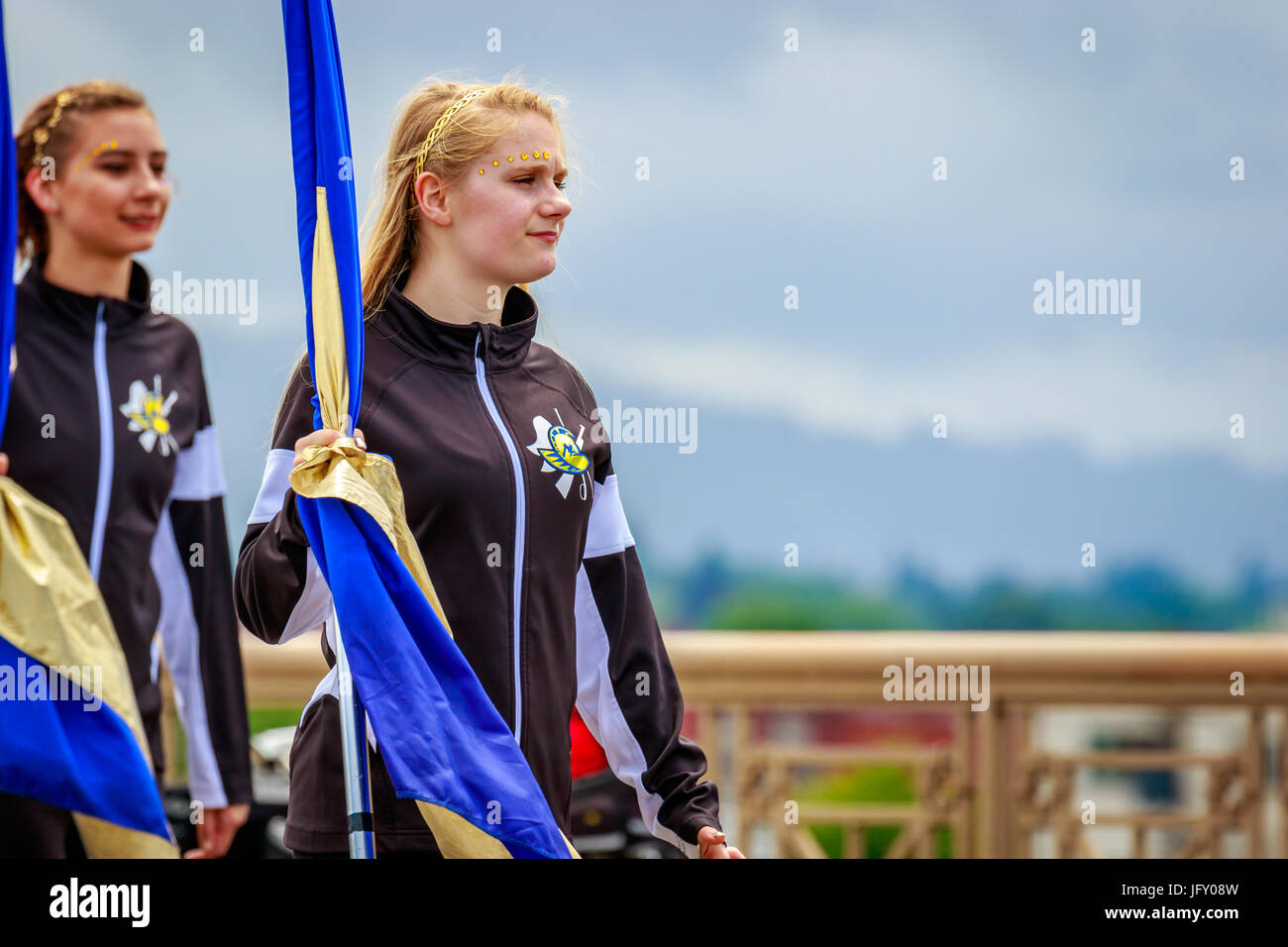 Portland, Oregon, USA - 10. Juni 2017: Aloha stieg High School Marching Band in die große Floral Parade während Portland Festival 2017. Stockfoto