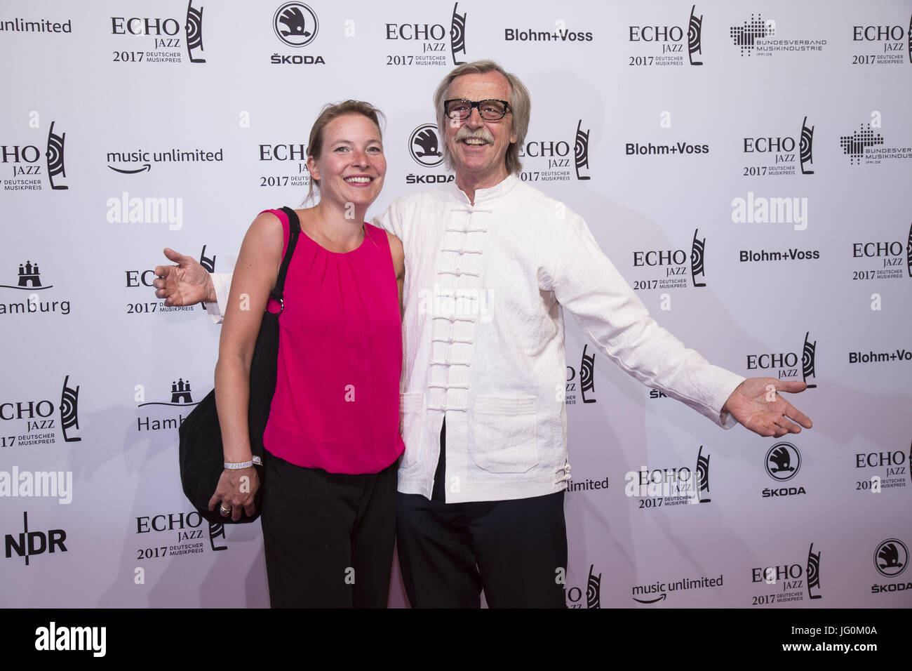 Prominente, die Teilnahme an den Echo Jazz Award 2017 bei Blohm Und Voss, Hamburg Featuring: Stefanie Marcus, Siegfried Loch wo: Hamburg, Deutschland bei: 1. Juni 2017 Credit: Schultz-Coulon/WENN.com Stockfoto