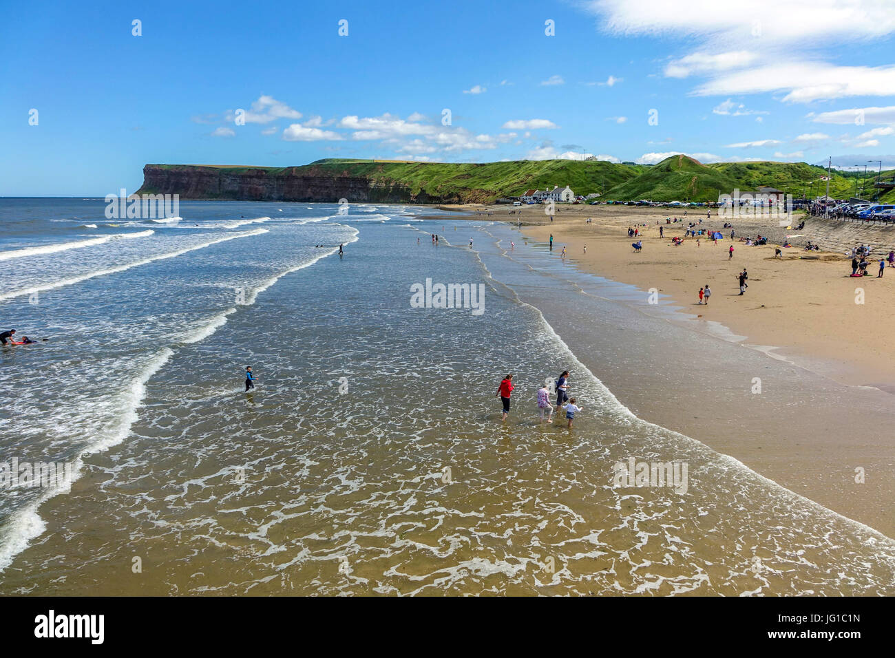 Typische englische Sommerurlaub am Meer, Saltburn am Meer, North Yorkshire Stockfoto