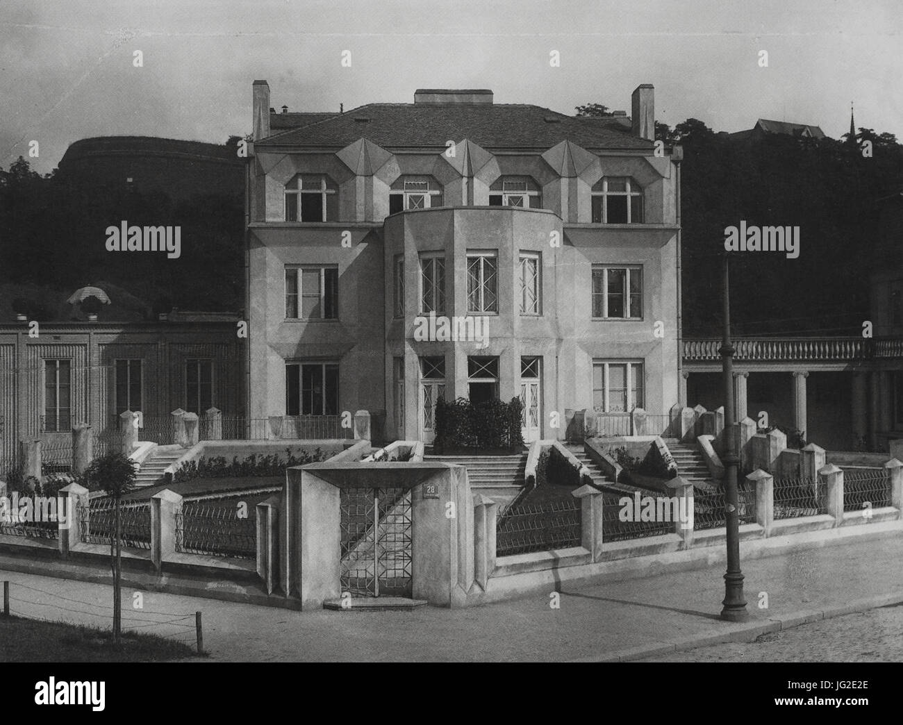 Josef Chochol, 1912-13, kubistische Villa in LibuC5A1ina Straße 3-49, VyC5A1ehrad, Prag, Tschechische Republik Stockfoto