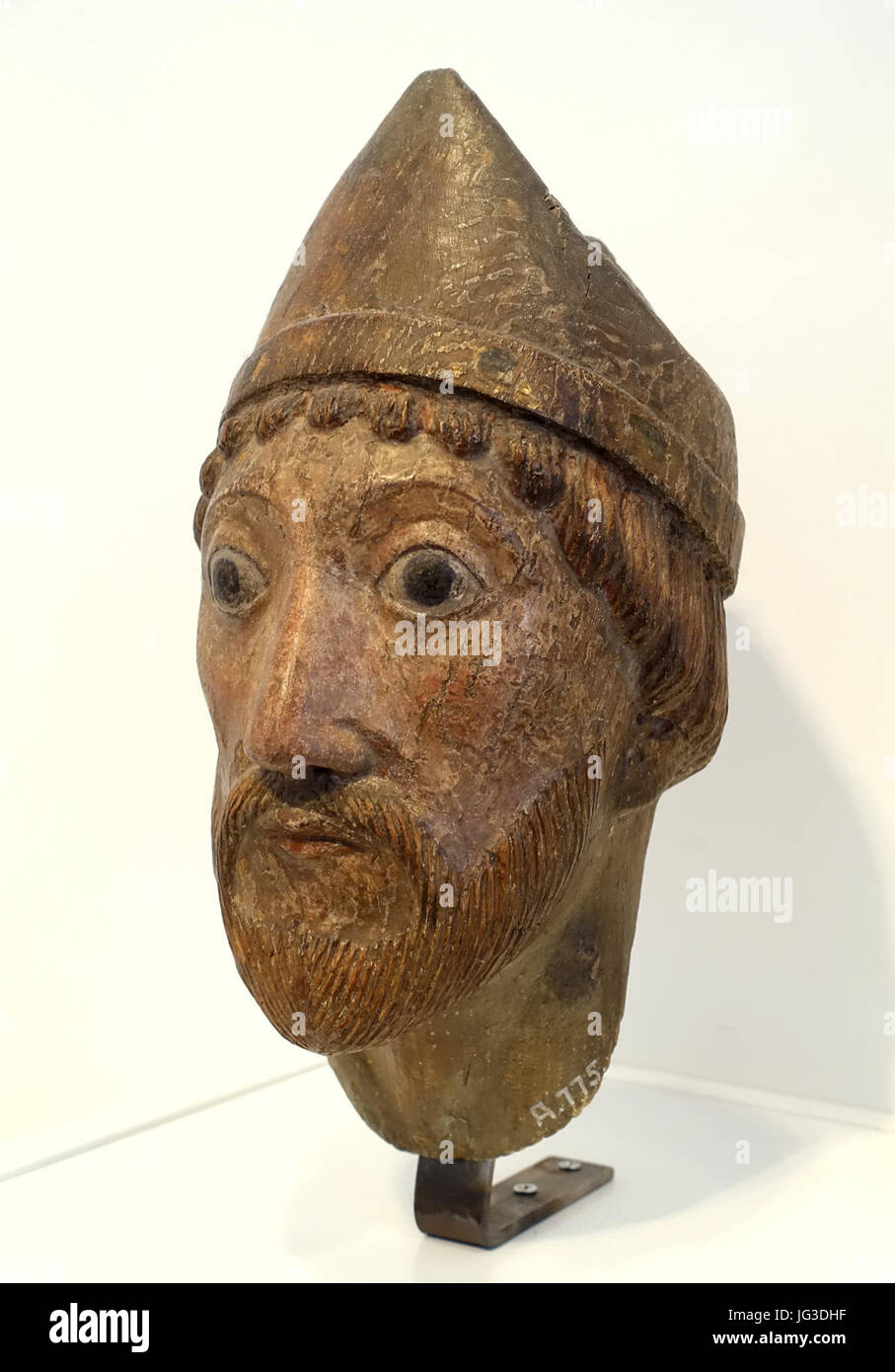 Kopf einer heiligen Bischof, Köln, c. 1160-1180, Eiche, polychrome - Museum Schnütgen - Köln, Deutschland - DSC09768 Stockfoto