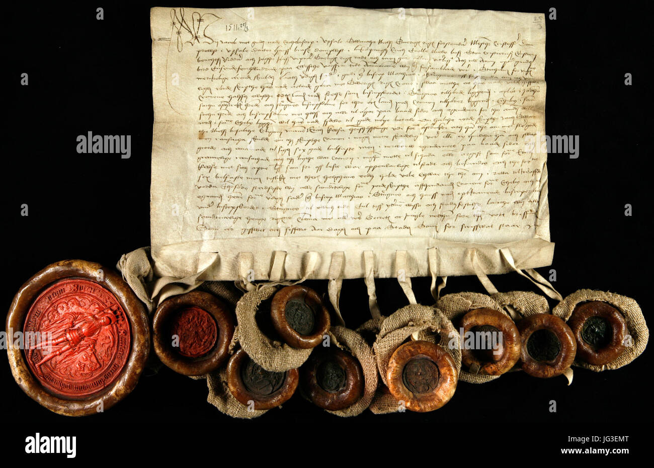 Godkännande Av Jordaskifte Mellan Biskopen ich Strängnäs Och Kronan - Svenskt Diplomatarium - 36960 Stockfoto