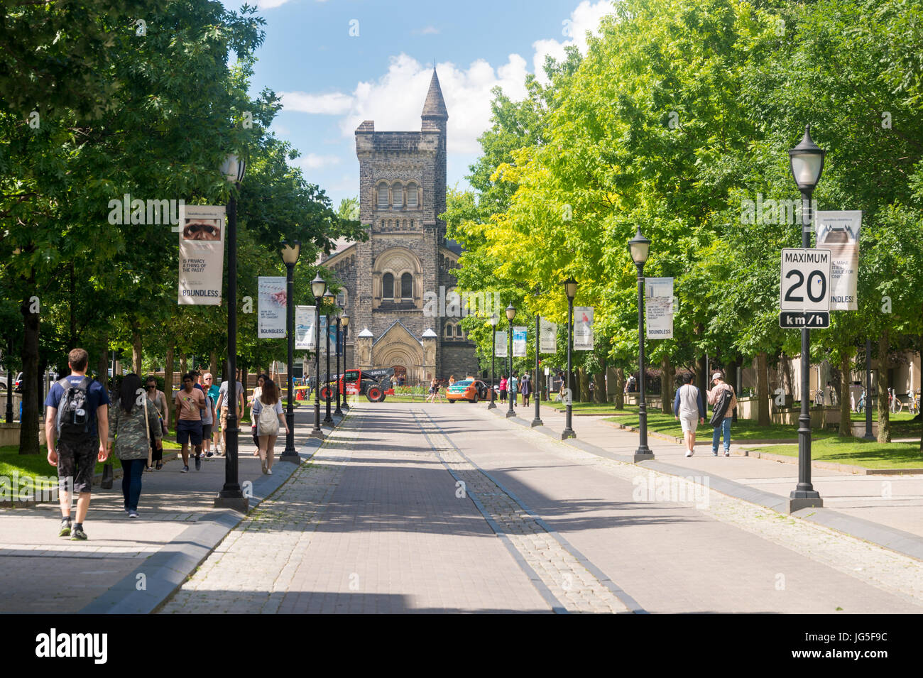 Toronto, CA - 24. Juni 2017: University of Toronto, Kings College Road Stockfoto