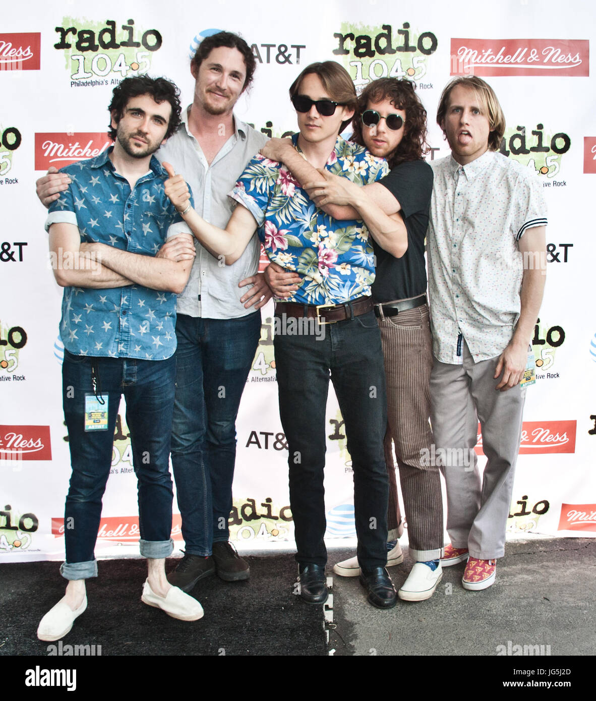 Philadelphia, PA, USA. 18. Juni 2017. Alternative-Rock Band Irontom Pose auf Radio 104,5 Sommer Block Party am Festival Pier. Stockfoto