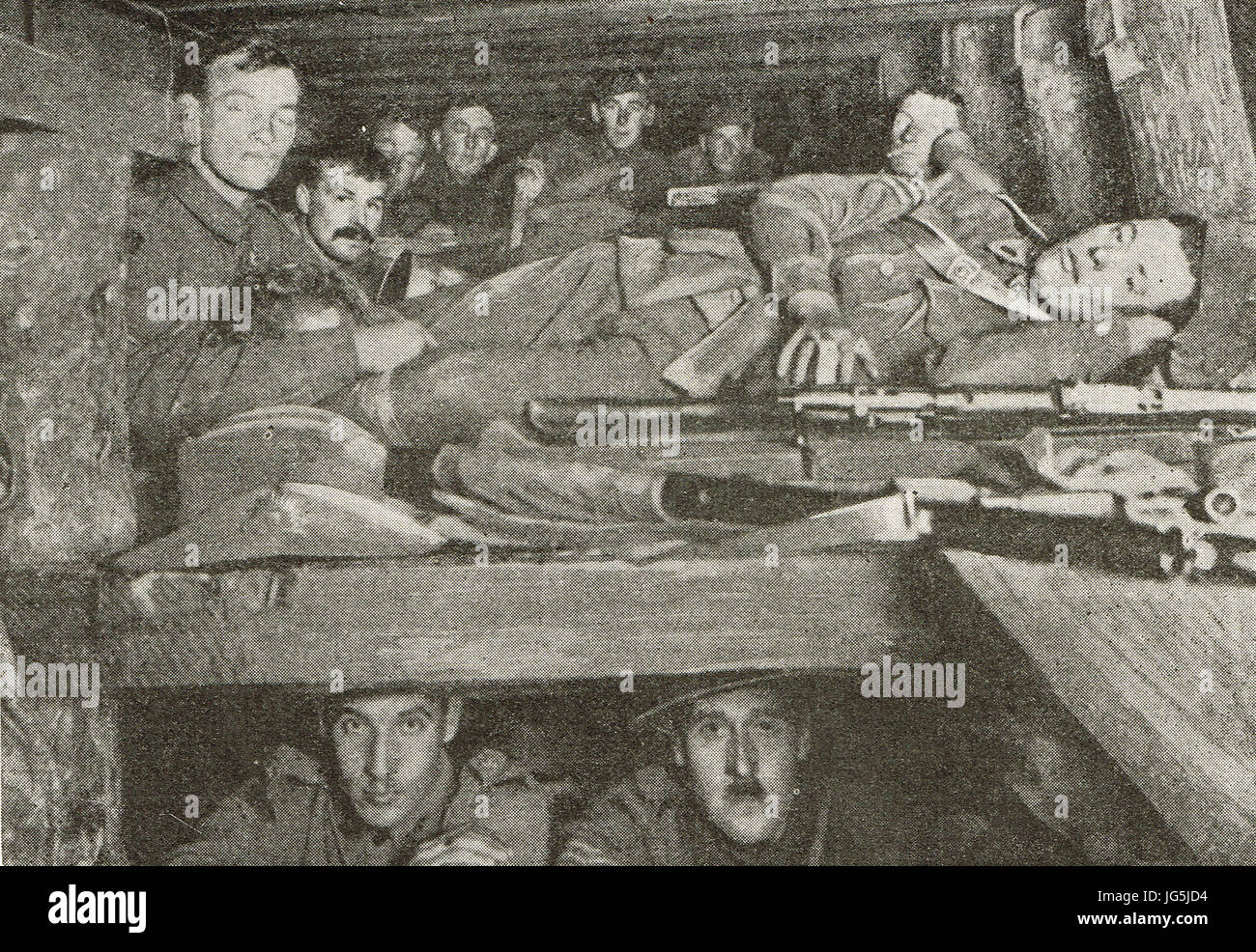 Engem Raum beengt tief gegraben, 1917 Stockfoto