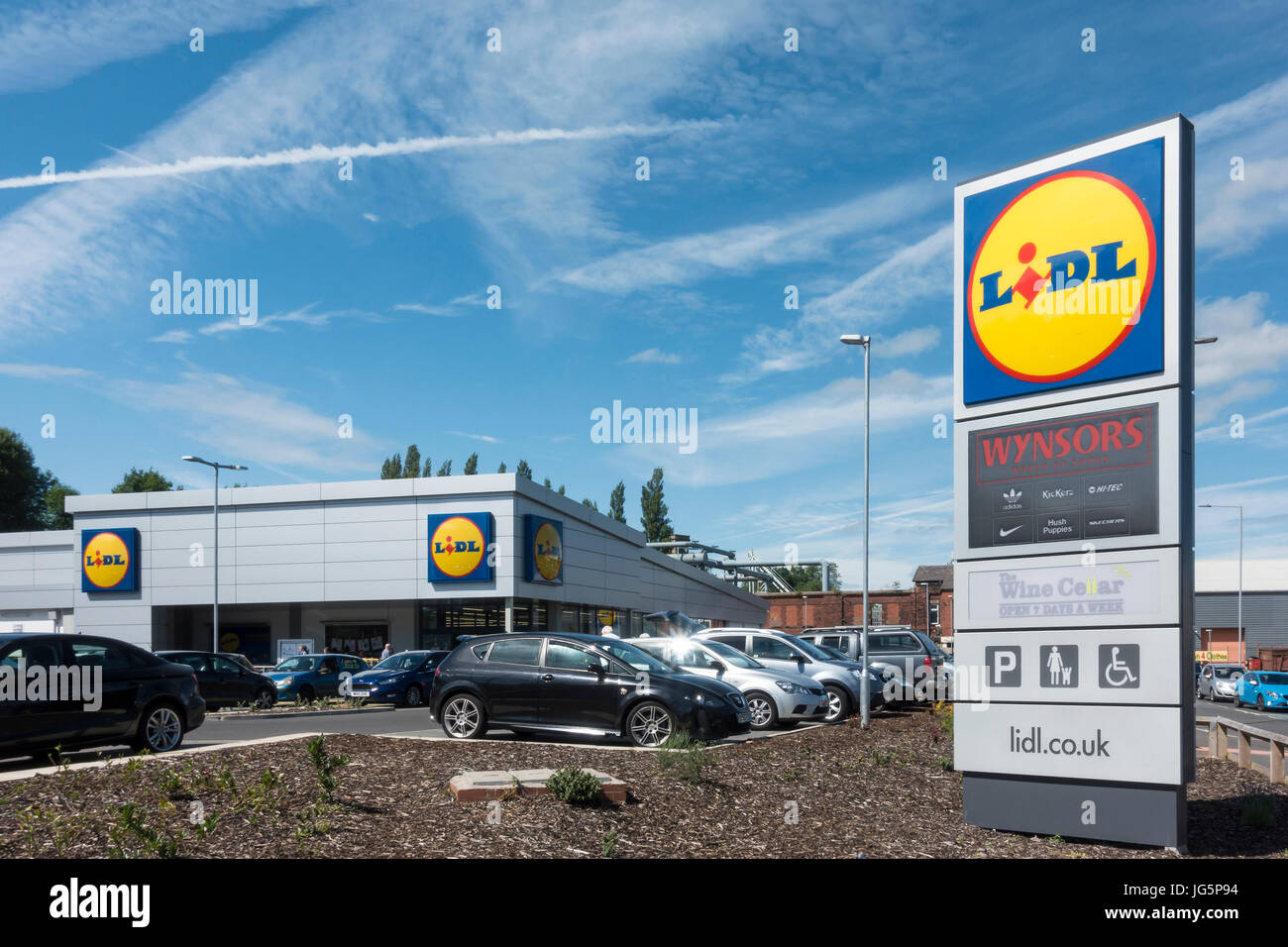 Neue Lidl-Supermarkt in Bury, Lancashire Stockfoto