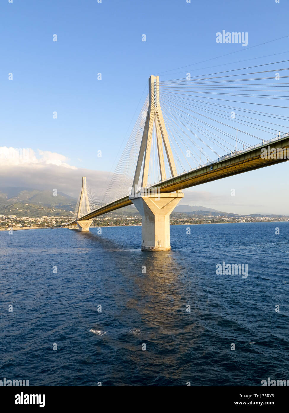 unter Verige-Brücke montenegro Stockfoto