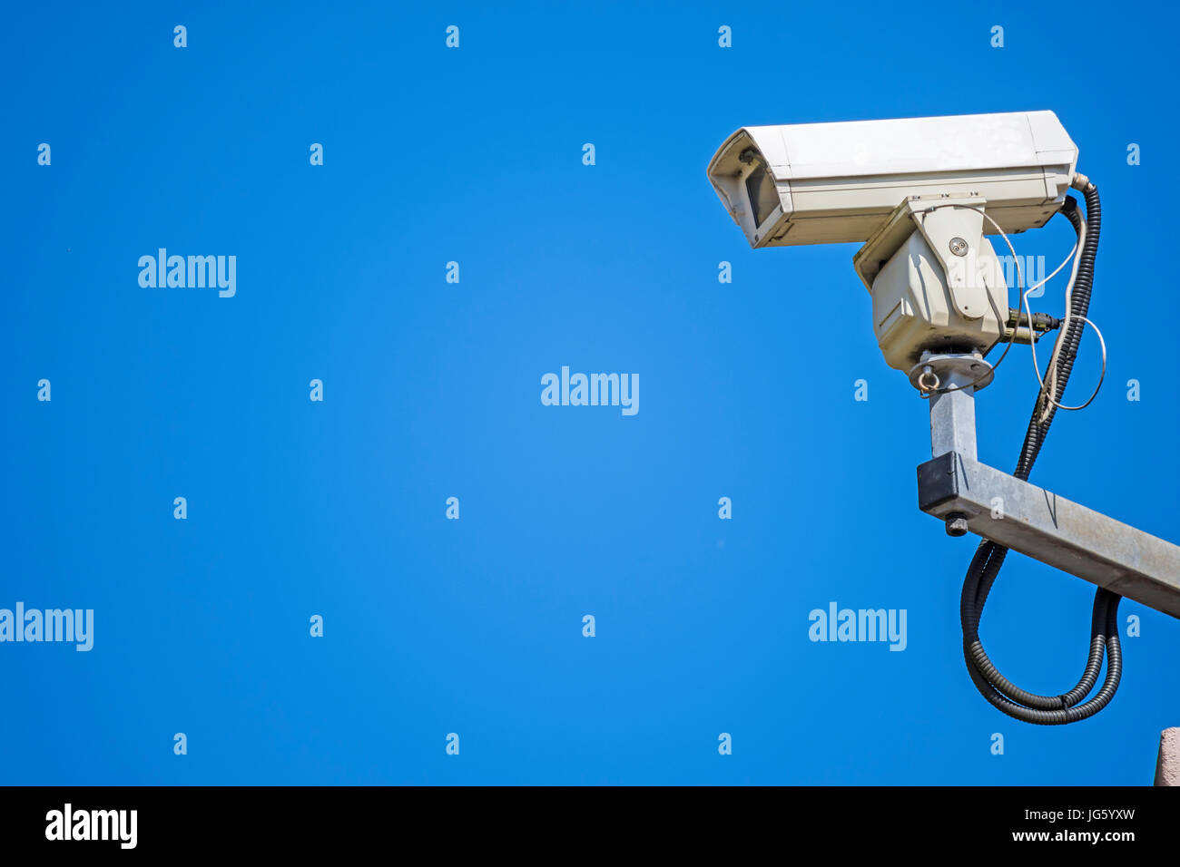 Sie können möglicherweise nicht sein auf 24-Stunden am Tag bewachen, aber dank der CCTV-Kameras und andere home-Security-Kamera-Systeme, schützen Sie, worauf es ankommt Stockfoto