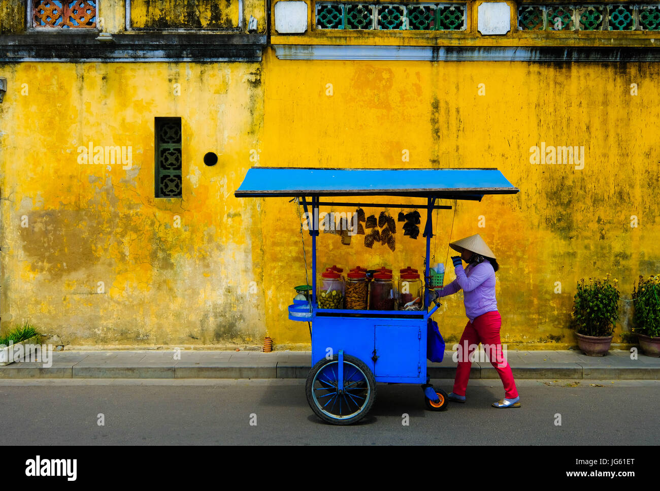 Vietnamesischen Markt Händler und Straßenhändler, Hoi an, Vietnam Stockfoto