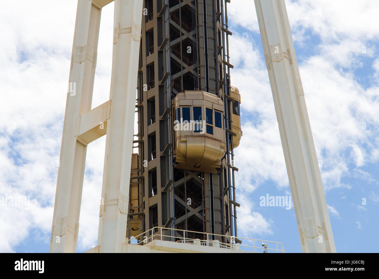 Nahaufnahme eines Aufzugs auf die Space Needle in Seattle, Washington Stockfoto