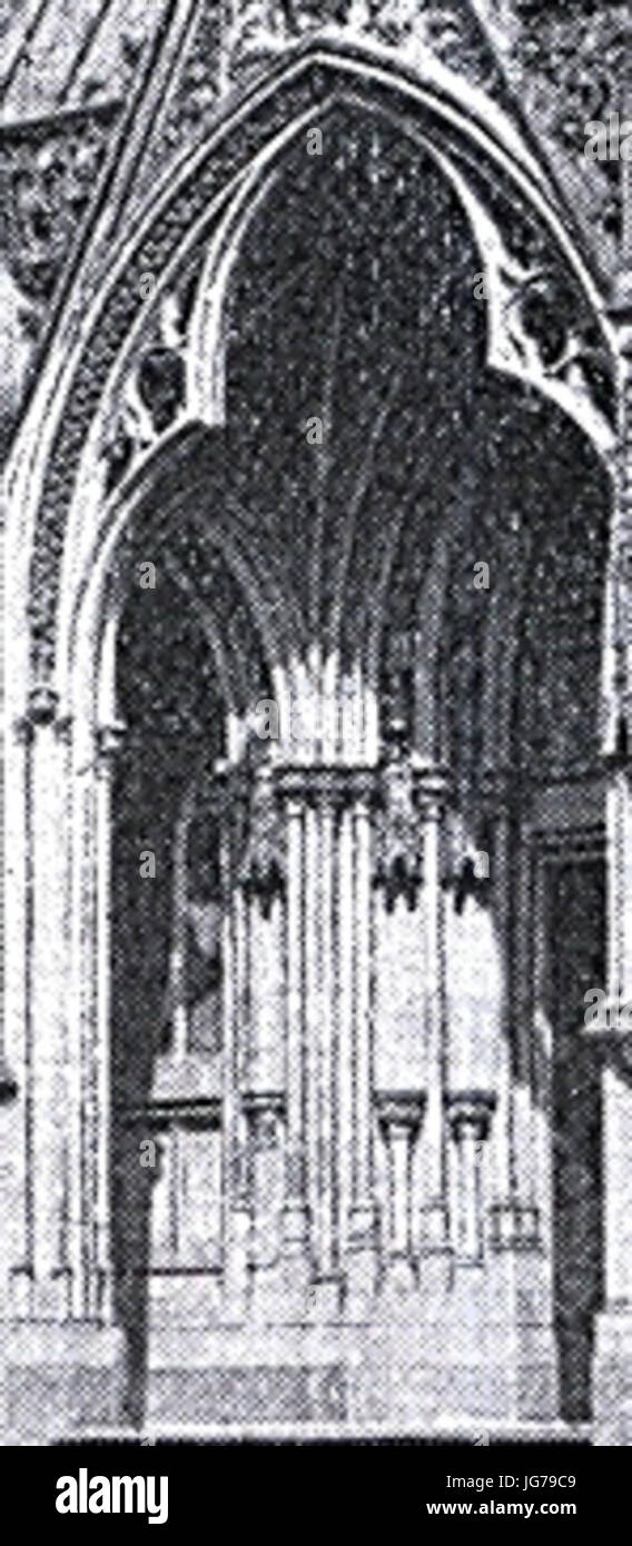 St. Mariä Empfängniskirche in Düsseldorf 1894 Bis 1896 Dombaumeister Ludwig Becker aus Mainz-Portal-Detail Stockfoto