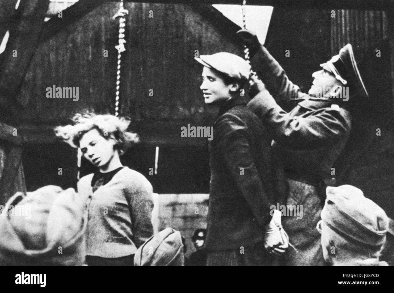 Masha Bruskina 281924-194129 06 Stockfoto